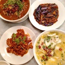 回到新加坡却没忘了中国菜 - 道地的川菜！

#MrYeong是個吃貨 #foodies #foodiesg #chuancuisines #instafood #igfoodies #igpic #burpple #burpplesg #Chinesefood #dineout #eatoutsg