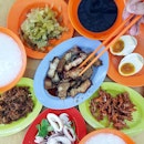 Teochew porridge @ Ah Seng Teochew Porridge 🍚Watery porridge with any dish you like.