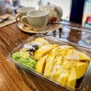Realised that in Thailand, mango sticky rice is everywhere.