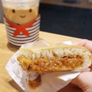 Oozy warm peanut butter min chiang kueh (pancake) - $1.20.