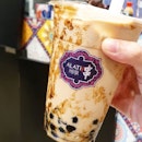 Saw this a few times passing by - the signature Brown Sugar Milk Tea.
