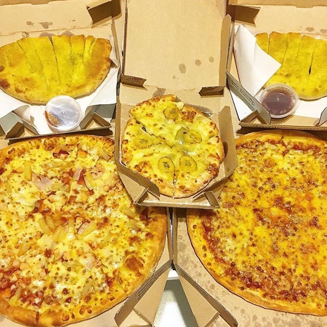 My favourite is actually the small pizza in the middle...