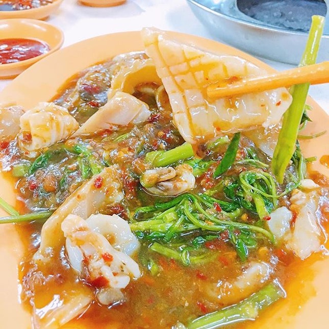 Cuttlefish + Kang kong