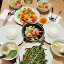 #latepost Lunch w/ mum earlier on😚  #burpple #thaiexpresssg