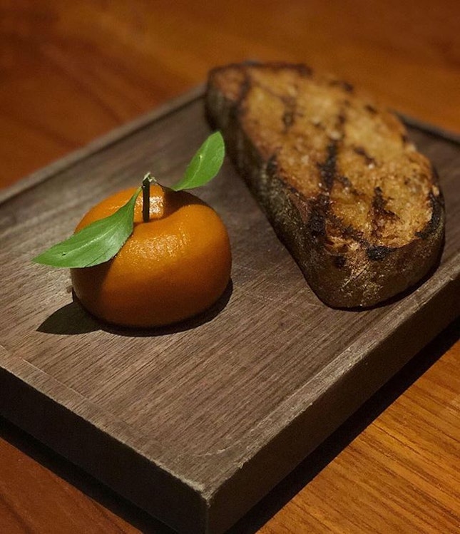 The famous Fruit Cake by Heston, 1 of our must-try picks at @dinnerbyhb for our 3-course meal.