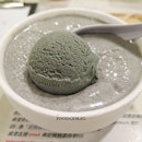Sesame bean-curd sago soup with black sesame ice-cream TASTES even BETTER than it LOOKS😋❤ Read more on www.foodgem.sg/food/dessert/auntie-sweet/  #dessert #dessertlover #hongkong