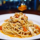 #throwback Fabulous crab pasta 🍝 (2nd course of their 4-course dinner $188++) Portion Super huge.