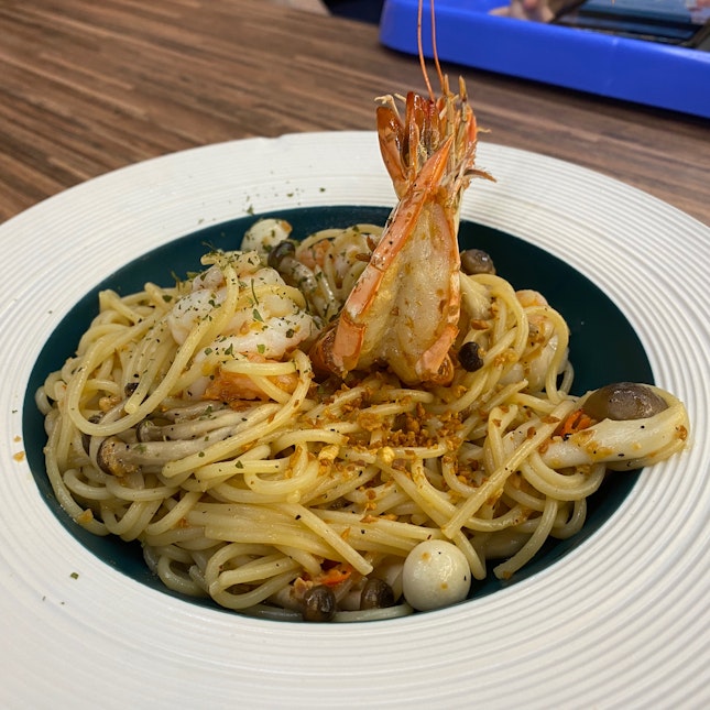Prawn & Shimeiji Spaghetti