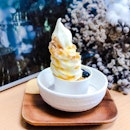 Kone Soft Serve Ice Cream - Fruity - Yuzu Vanilla (RM13/💵S$4.30) 🍋
•
ACAMASEATS & TIPS💮: In the case of "All the pictures are for illustration only" really implies well here & there's no large or small size just one size, their size.