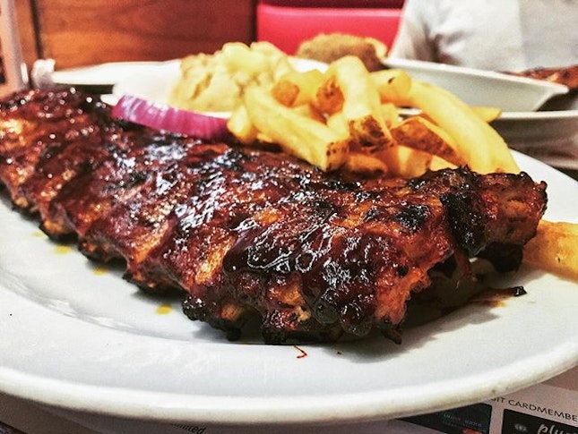 🍽: Coco-cola baby back ribs •
Price: $35.90
•
🚇: Somerset •
Have been hearing mixed reviews about tony Roman ribs.