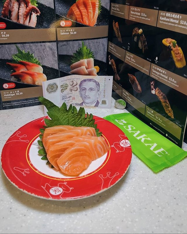 Sakae Sushi 🍣 [22nd Anniversary 🎂]
⬇️ $2 note and 20 cent coin in the background?
