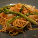 I loved the Prawn Lo Mein with Shellfish Oil, Grilled Shallot & Crispy Garlic at Ho Lee Fook.