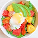 Sid’s Summer Salad [S$11.90]
・
Sous Vide Egg | Lettuce | Avocado | Watermelon | Pineapple | Cherry Tomato | Choice of Dressing
・
This bowl of colourful salad from @FirelessKitchen certainly tastes as delightful as it appears!