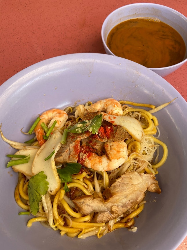 Dry Prawn Noodles With Soup