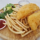 Simple fish and chips done well with salad at the side for some balance.