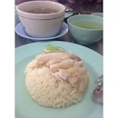 Chicken rice and herbal soup for breakfast.