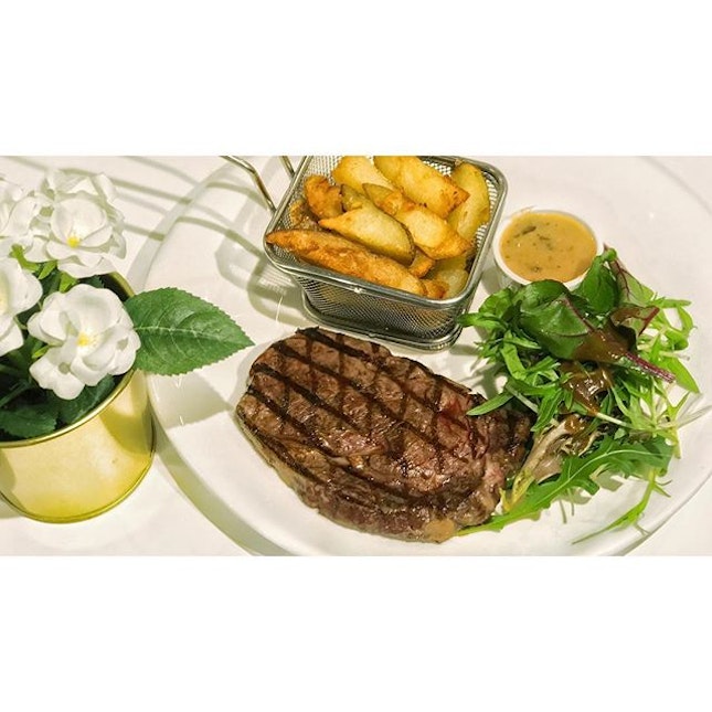| 🐮 Quite a Moovellous plate of Steak。...