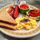 OT American Breakfast 
Discovered this Cosy cafe tuck away in one of the alleys in tiong bahru estate.!