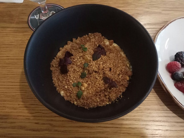 5 Spice Apple Crumble With Creme Anglaise 14++