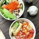 TOP: MYOB ($11.90 for salad base + 1 carb + 1 fish + 1 topping) 🐟🥒🥑Geez that's a wholesome bowl of goodness, isn't it?