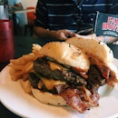 Fat Basterd Burger
