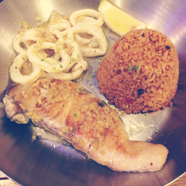 Line Fish and Calamari with Sanish Rice