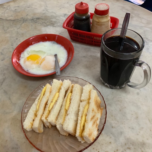 Traditional Breakfast Set