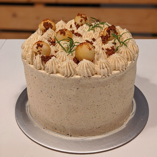 Brown Butter Spiced Pear Chocolate cake