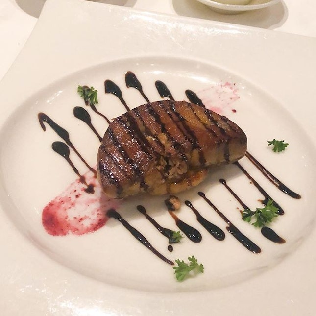 @ Crystal Jade Golden Palace
• Pan Fried Foie Gras with Caramelised Apple