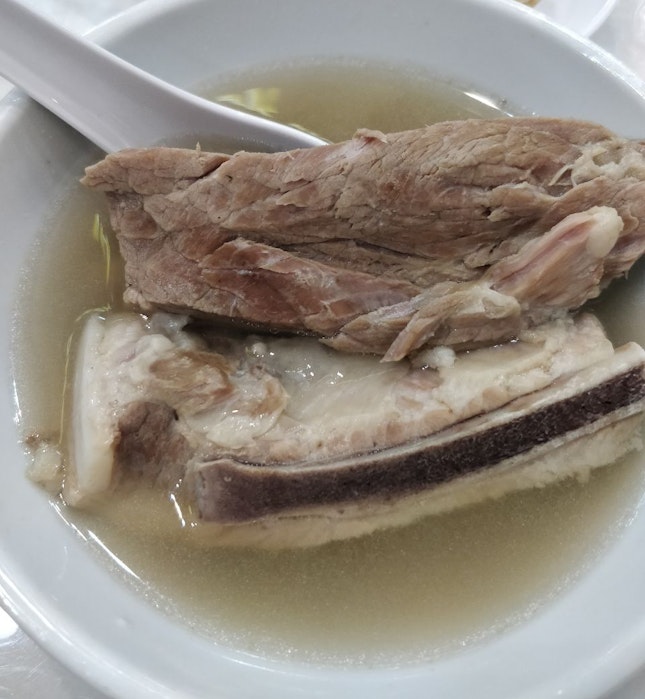 Pork Ribs Soup (2/5⭐)