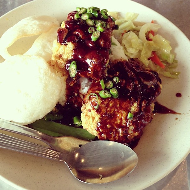 Today's lunch, cili padi fish rice. Yummy (๑´ڡ`๑)