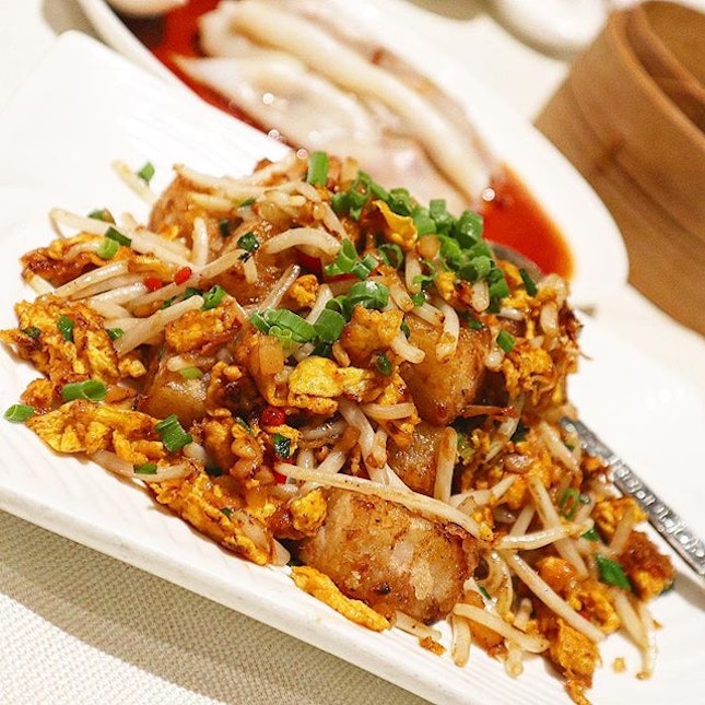 Happy Tuesday with this plate of yummy Stir-Fried XO Carrot Cake!