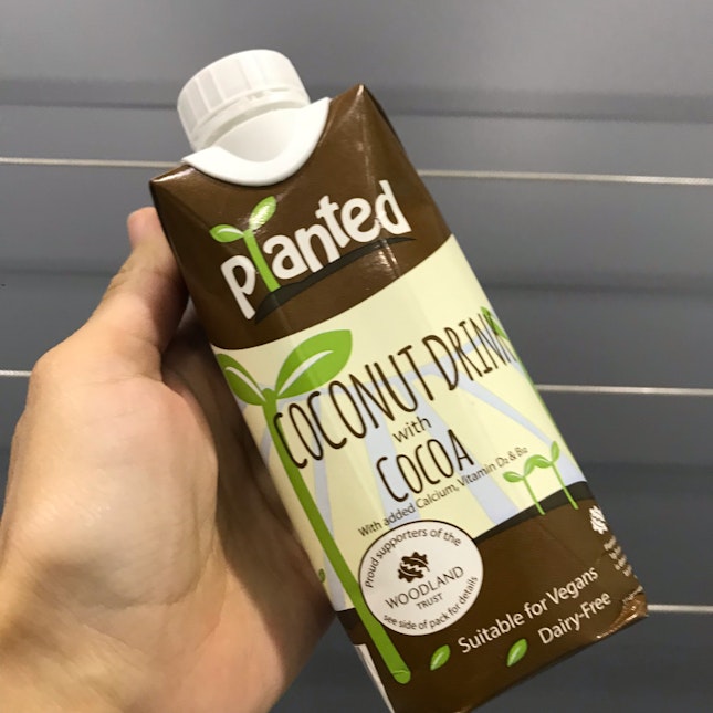 Coconut Milk With Cocoa