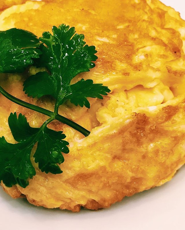 Fluffy crab meat omelette.