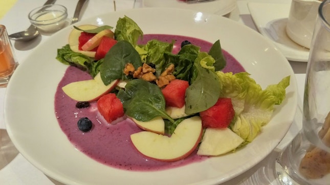 Mix Fruit & Vegetable Salad with Blueberry Dressing