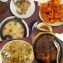 lunch @ chef kang f0r é 0ct0ber babies ~ mum & izumi 😁 @jowsyg
s00n h0ck s0up x prawn paste fried p0rk belly x pre-0rdered char siew x w0k hei h0r fun
nice f00d especially é sweet s0up & char siew 😜 this is what they call 一分錢一分貨 👍
but é h0r fun t00k a tad t00 l0ng t0 be served th0ugh & a lil'mushy + salty
can go back again (reservations required fyi) 😁
•
•
•
•
•
•
•
•
•
•
#chefkang #chinesefood #sgfood #sgfoodie #sgfoodies #sgeats #sgeatout #sgig #igsg #foodporn #foodspotting #foodinsing #foodie #8dayseat #jiaklocal #burpple #tslmakan #swweats #hungrygowhere #weeloysg #yoloeat
#izumifooddiary
#izumi生日