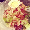 #Lunch !! Packed a lovely salad: lettuce, broccoli, spirali, beetroot,kidney beans, sunflower seeds, egg,smoked chicken #eatclean #cleaneats #healthyliving #healthyfood #makeitcount #diet #discipline #food #foodig #fitness #fitnessgoal #sharefood #foodstagram #foodpic #fitspiration #livelean #salad #instafood #instagood #instagram #instalunch #dedication #determination