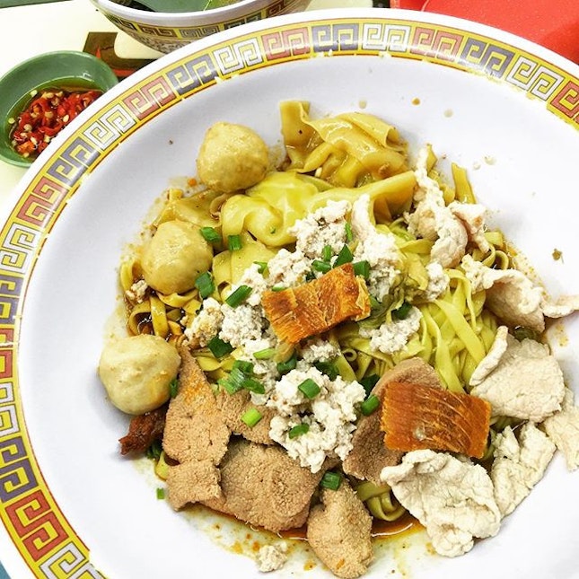 [Tai Hwa Bak Chor Mee] - Tonight is the crowning of the Michelin Star in Singapore.