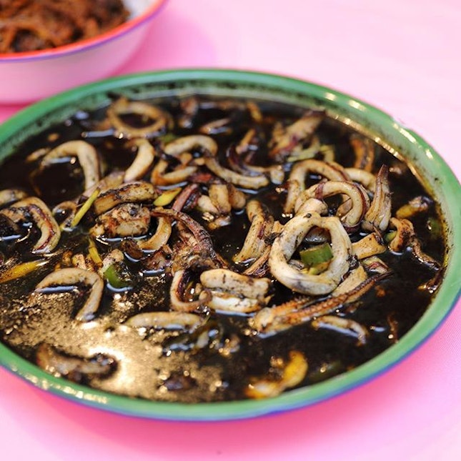 [Tinoq Private Dining] - A dish I like since young is Sotong Hitam, I still remember how I like to drench my white rice with the squid ink gravy, covering the rice in a pool of black sauce.