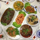 [Baba Steven’s Private Dining] - We visited the home of Mr Steven Quak who is already in his 70s for a Peranakan feast tonight.