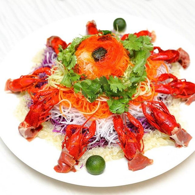 [Park Hotel Clarke Quay] - Auspicious Abundance Yu Sheng which is a bountiful feast of purple and white cabbage, green and white radish, all basked in a crowning glory of fleshly-flown in yabbies and parma ham, finished off in a homemade plum sauce.