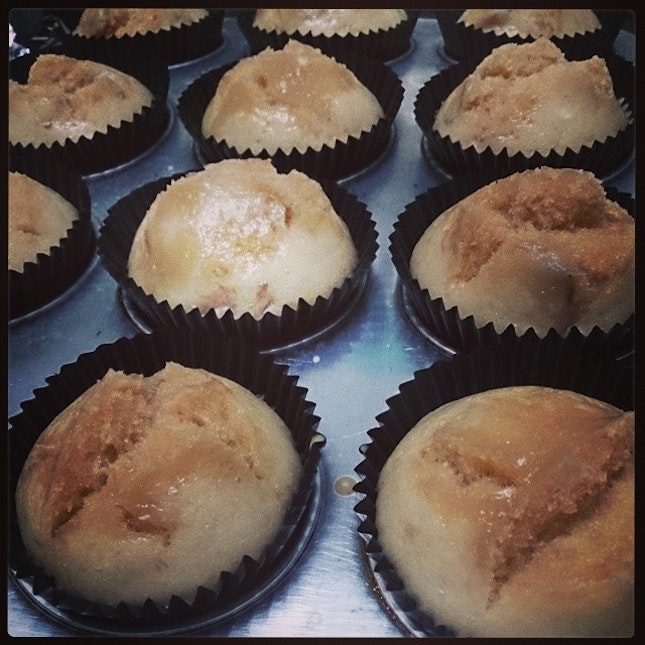 #yam #huatkueh #fattkoh #dessert #kueh #foodporn #foodstagram #instafood 
Em..lookalike?