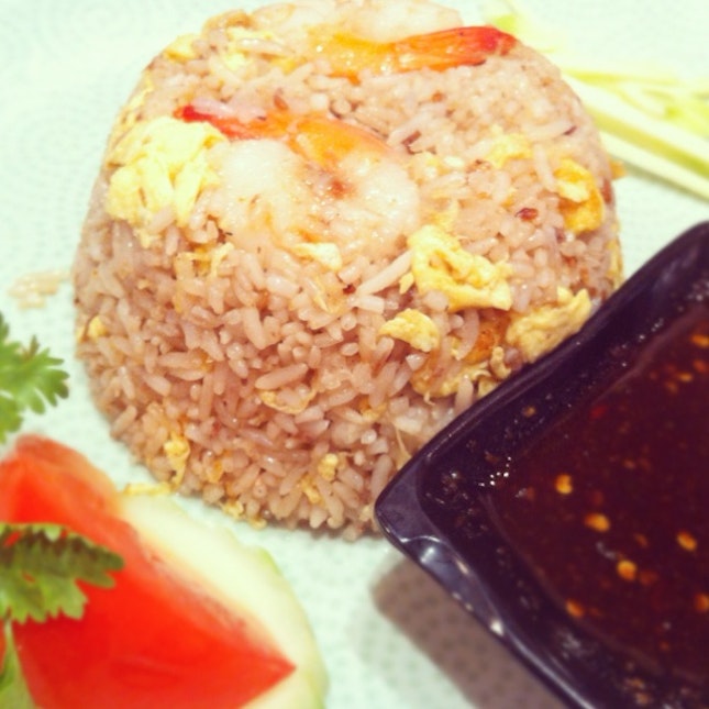 Prawn paste fried rice