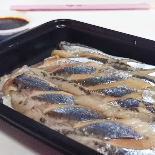 Beautiful sanma sashimi 👄
#sashimi #sanma #SanmaSashimi #AirFlown #fresh #TopCatch一頂魚屋 #TopCatchFisheries #TopCatch #TopCatchOUG #一頂魚屋