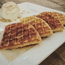 Cempadak waffles 🍴
Surprisingly this is 👍

#2015Dec #Wednesday
#Dessert #Waffles 
#Burrple #Foodporn 
#CafeKL #EatMe