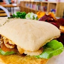 Chicken sandwich at Pando Cafe.