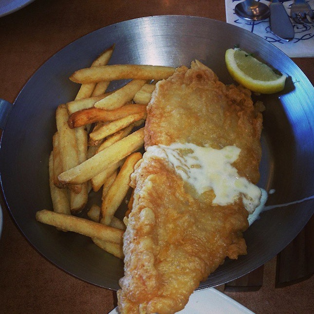Best #fish and chips in town #lunch #instafood #foodie #foodgasm #chamieeats #pepperph