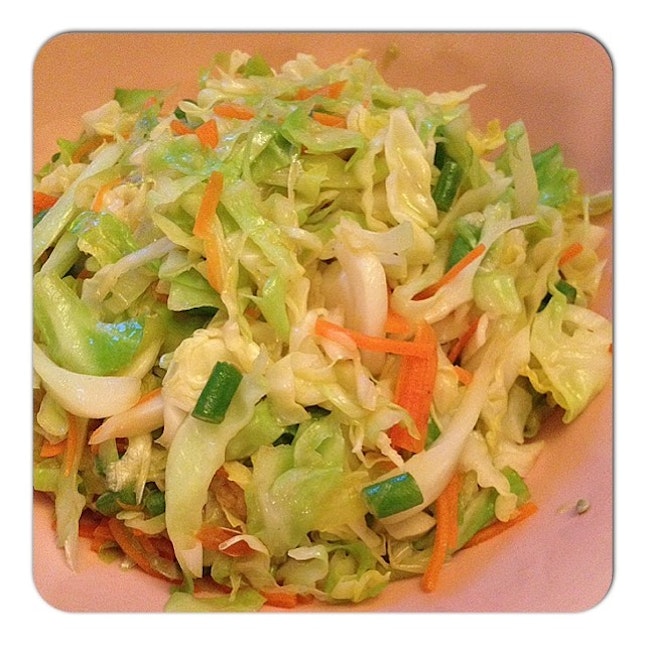 Home Cooked Stir Fried Cabbage
@igsg @instagram #igsg #igfood #instagram #instafood #piccollage #cabbage #carrot #homecooked