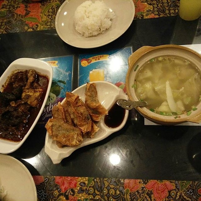 Quite a #decent and #affordable #Peranakan #restaurant, #great for #groups.