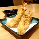 Give me some tempura prawns now please.